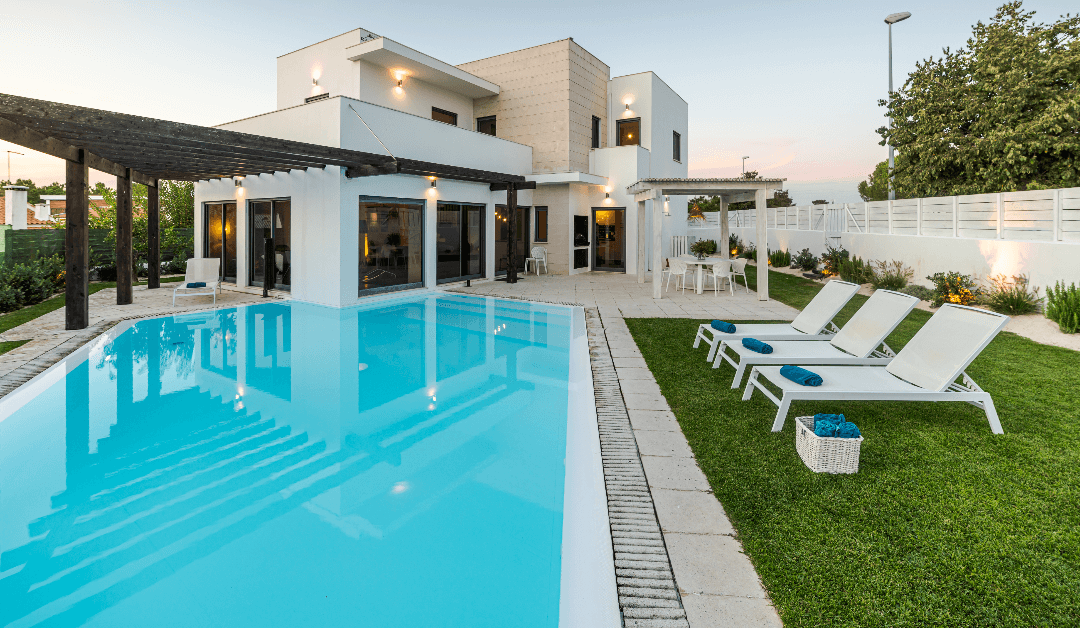 Innovations in Fiberglass Pool Technology