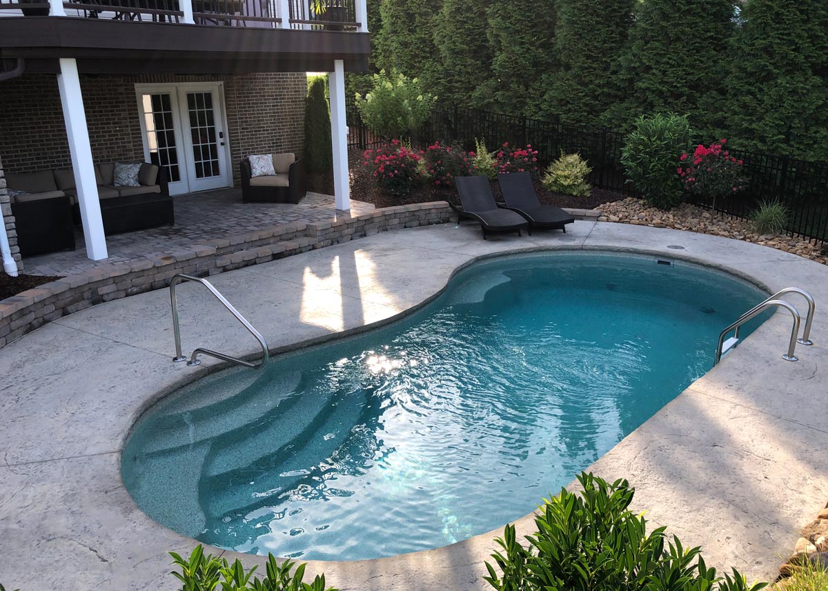 f-35-38-5390370_Mullins-3-valencia Ariella San Juan Fiberglass Pools