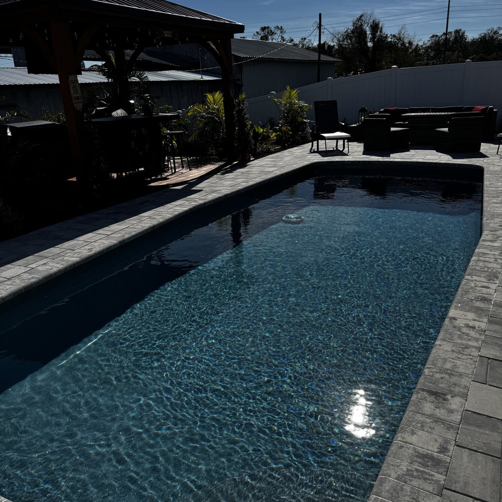 Pool contractors tampa fl